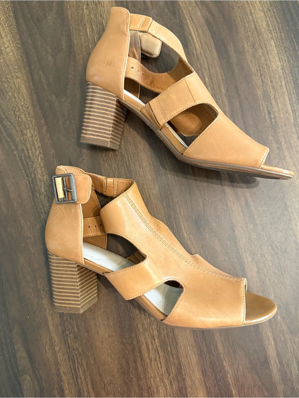 Clark’s heels